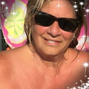 Meet your Posher, Joann